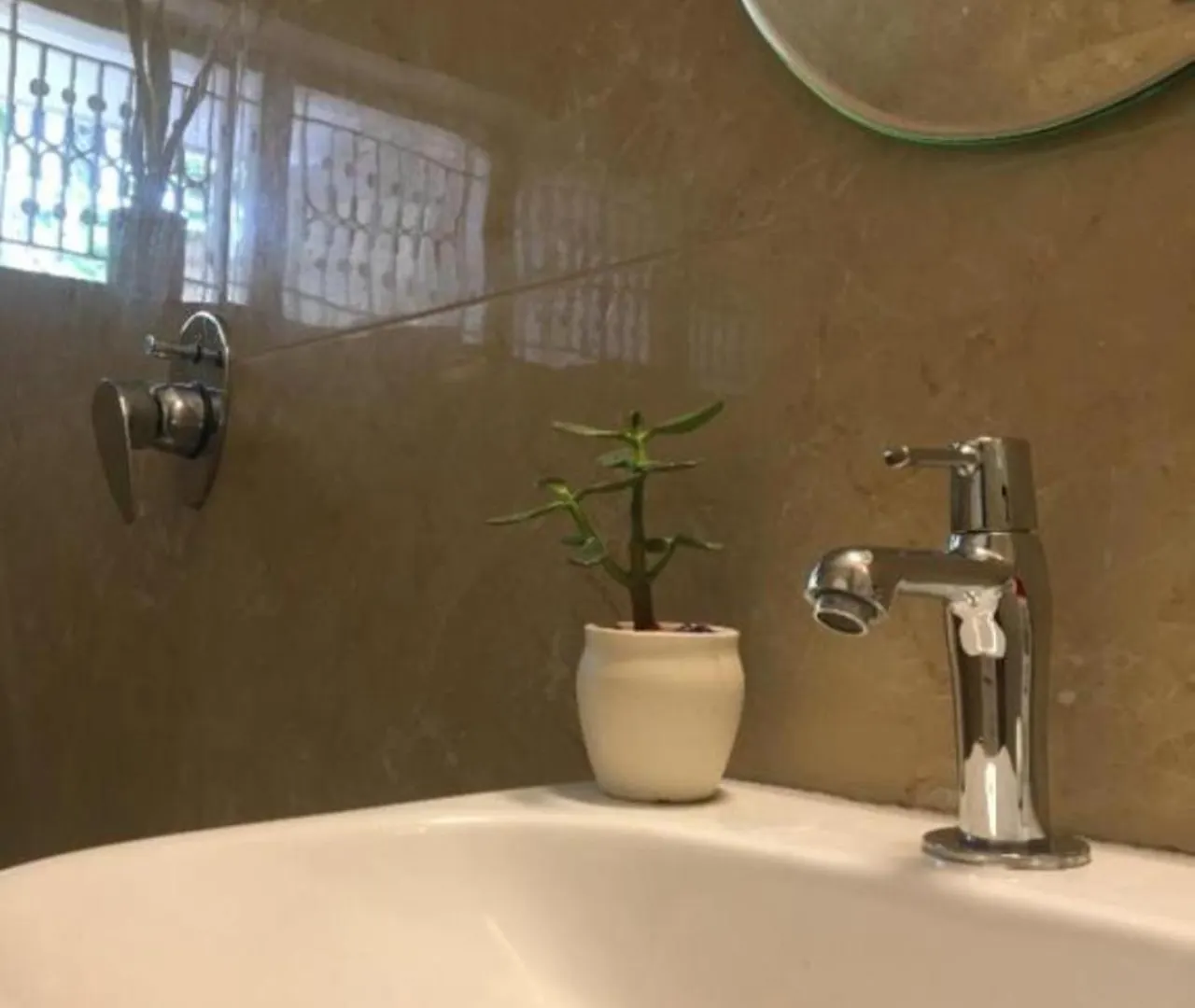 טריואנדרום White Butterfly - A Countryside Homestay